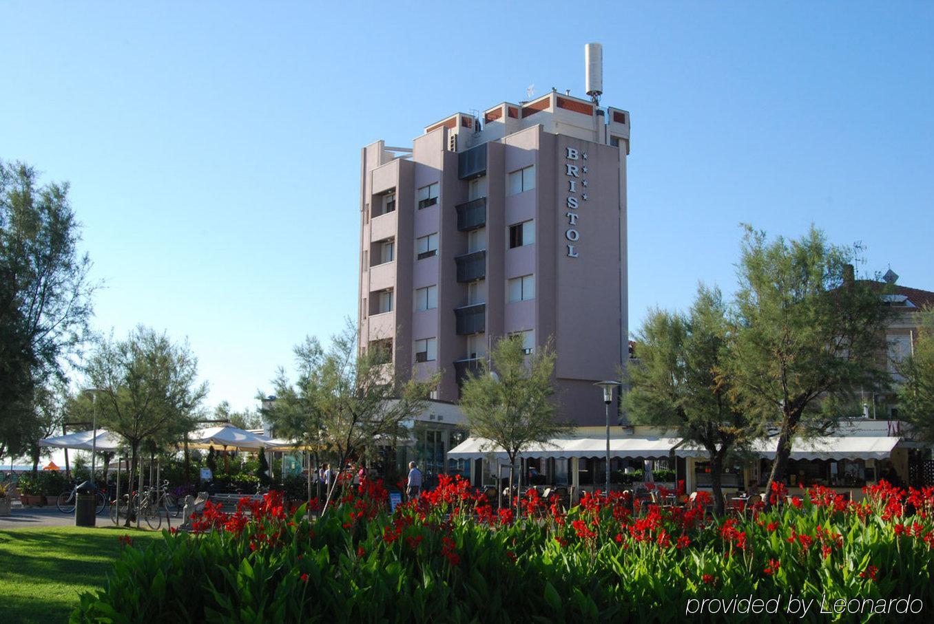 Hotel Bristol Pesaro Eksteriør bilde