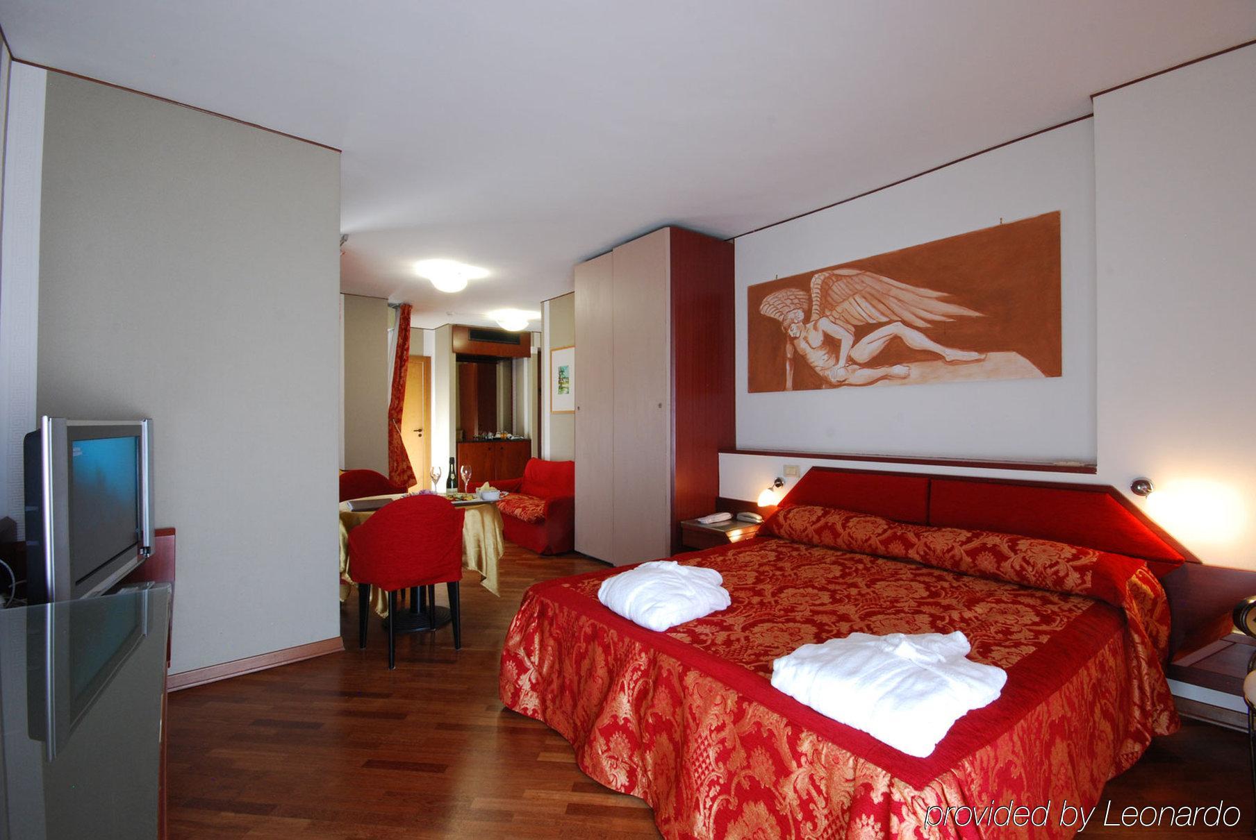 Hotel Bristol Pesaro Eksteriør bilde